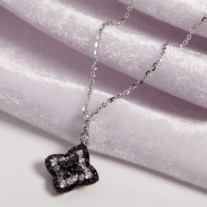 Briar Pendant