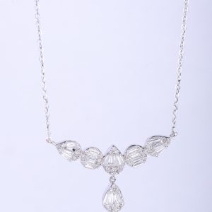 Slite Necklace