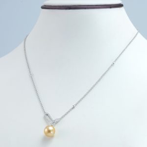 Farida Necklace