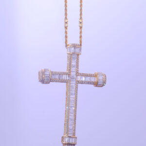 Chilia Pendant