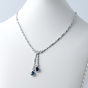 Viaza Necklace