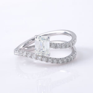 Vrale Ring
