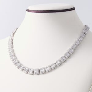 Blageur Necklace