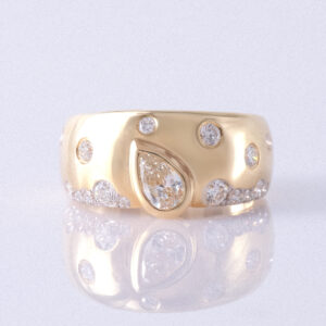 Ovie Ring
