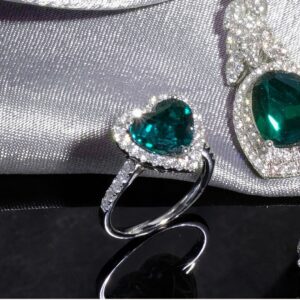 Zaie Ring